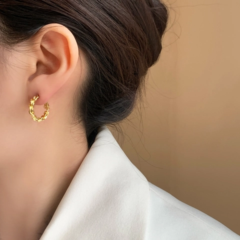 Orecchini A Cerchio Intrecciati Rame Placcato Oro 18K Geometrico Retro Minimalista Gioielli Di Moda Per Donne