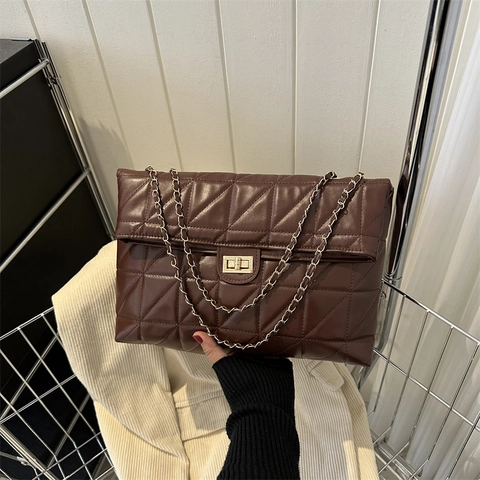 Gewatteerde Schoudertas PU Leer Ruitpatroon Mode Kettingriem Draaisluiting Minimalistische Tote Voor Dames