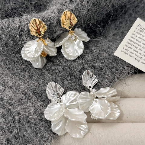 Geometric Shell Flower Petal Dangle Earrings Copper Gold Plated Cubic Zirconia Elegant Vintage Jewelry For Women