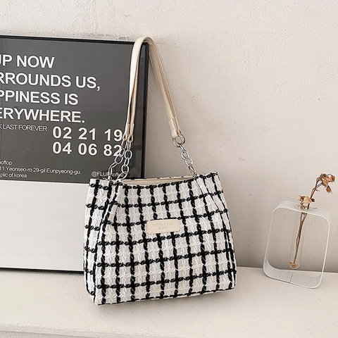 Dames Tweed Ruitjes Grote Capaciteit Tote Tas Zomer Trendy Ketting Schoudertas Met Pluche Hanger Handtas