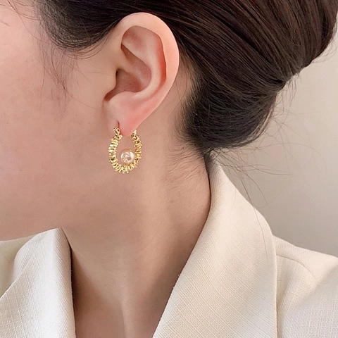 Orecchini A Cerchio Con Künstliche Perle Da Donna Con Struttura In Metallo Martellato E Perno In Argento Sterling 925 Gioielli