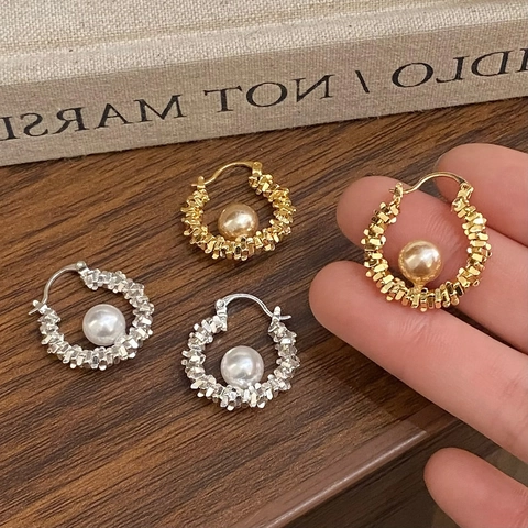 Orecchini A Cerchio Con Künstliche Perle Da Donna Con Struttura In Metallo Martellato E Perno In Argento Sterling 925 Gioielli