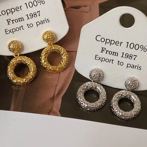 Orecchini Pendenti Tondi Geometrici Con Texture Martellata Per Donna Stile Vintage Minimalista Gioielli In Rame Placcato Oro 18K