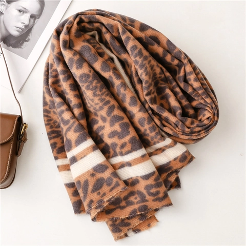 Sciarpa Con Stampa Leopardata Imitazione Cashmere A Righe Spessa Calda Scialle Da Donna Retro Autunno Inverno Accessori Frange