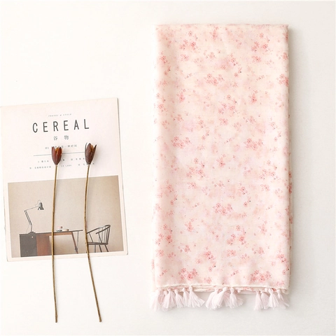 Florale Sjaal Tassel Omslagdoek Roze Lichtgewicht Polyester Voile Strand Zonnebrandcrème Dun Voor Dames