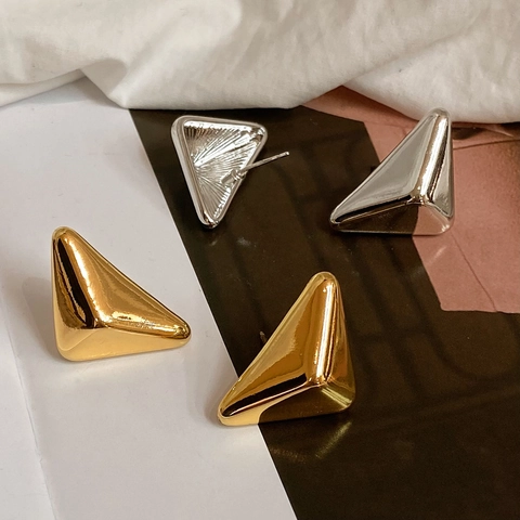 Orecchini A Piramide Triangolare Geometrica Rame Puro Placcato Oro Finitura A Specchio Accessorio Moda Donna