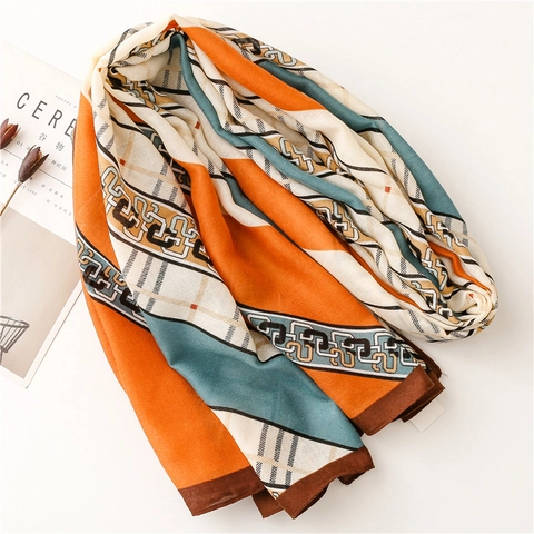 Geometric Chain Print Scarf Shawl Lightweight Polyester Satin Feel Vintage Elegant Large Travel Sunscreen Wrap