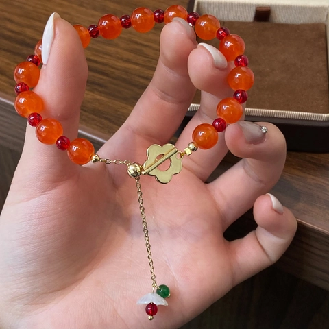 Beaded Bracelet Natural Stone Carnelian Green Chalcedony Brass Flower Pendant Toggle Clasp New Chinese Style Elegant