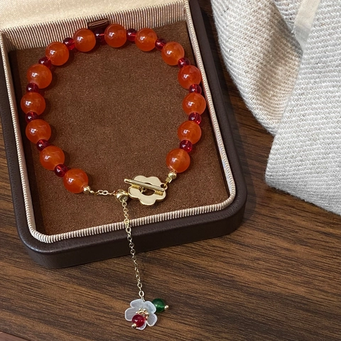 Beaded Bracelet Natural Stone Carnelian Green Chalcedony Brass Flower Pendant Toggle Clasp New Chinese Style Elegant