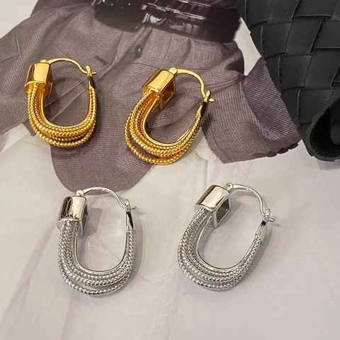 Pendientes De Aro En Forma De U Geométricos Retro Franceses Cobre Chapado En Oro De 18K Flecos De Cadena Joyería Elegante
