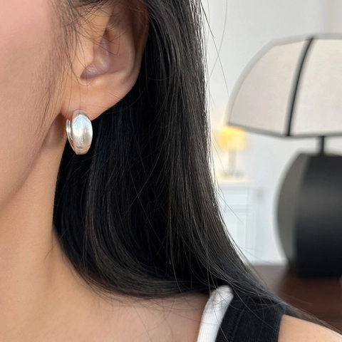 Pendientes De Aro De Cobre Para Mujer Metal Mate Cepillado Geométrico Hebillas De Oreja Estilo Retro De Alta Gama