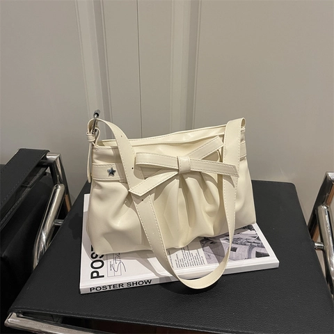 Sac À Bandoulière Plissé Cuir PU Nœud Rivet Étoile Sac Sous Les Aisselles Style Français Doux Mode Femme