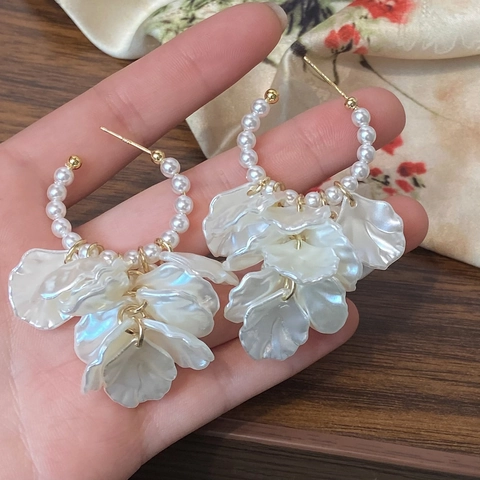 Elegante Große C-Hoop Künstliche Perlen Blumen Ohrringe Mit 925 Sterling Silber Ohrstecker Vintage Luxus Messing Schmuck Damen