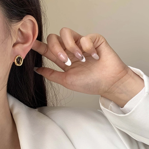Boucles D'oreilles Puces Ovales Pierre Naturelle Laiton Plaqué Géométrique Rétro Minimaliste Bijoux Pour Femmes