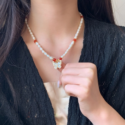 Freshwater Pearl Necklace Red Agate Beaded Butterfly Pendant Cubic Zirconia Elegant French Vintage Jewelry For Women