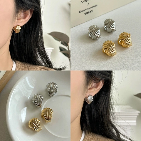 Boucles D'oreilles Puces Coquillage Nervurées Géométriques Cuivre Plaqué Or 18K Bijoux Élégants Minimalistes Femmes