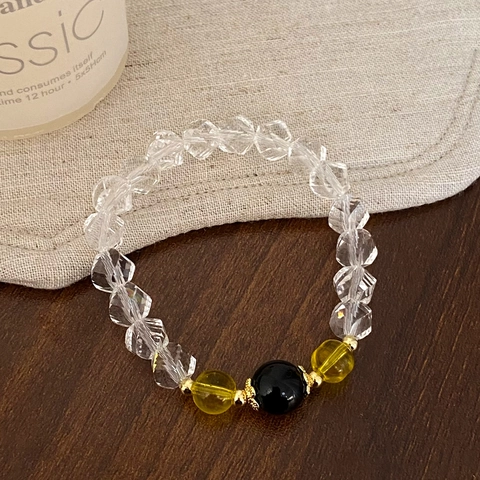 Minimalistisches Facettiertes Weißes Kristall Citrin Perlenarmband Mit Schwarzem Onyx Gold Vergoldeten Legierungsabstandhaltern