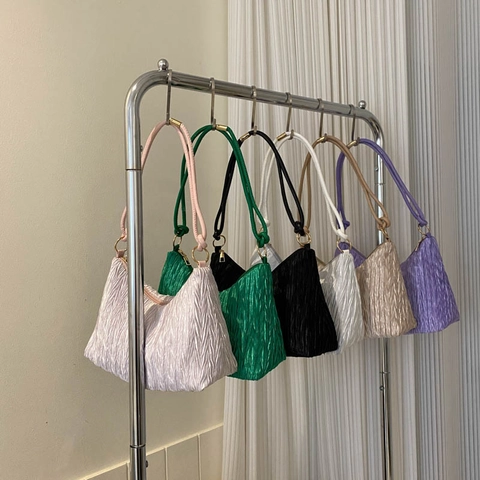 Modische Plissee Cord Achseltasche Für Damen Große Kapazität Trendy Tote Schultertasche Weiche Textur Reißverschluss Alltag Handtasche