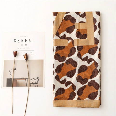 Mode Luipaardprint Lange Sjaal Omslagdoek Lichtgewicht Polyester Lurex Glanzend Voor Dames Reizen Strand Zonnescherm Elegant