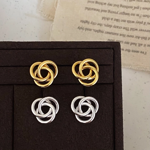Interlocking Triple Ring Stud Earrings Brass 18K Gold Plated Twisted Knot Minimalist Daily Jewelry For Women