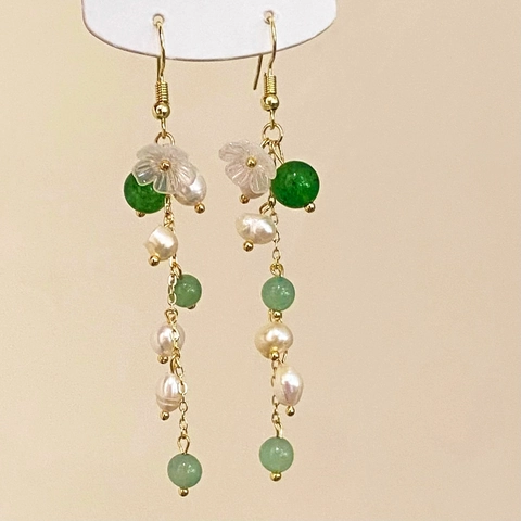 Retro Chinese Stijl Lange Kwastje Oorbellen 18K Verguld Koper Zoetwaterparels Groene Agaat Mat Bloem Elegant