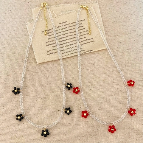 Collar De Cuentas De Cristal Blanco Colgante De Flor Chapado En Oro Cadena De Clavícula Joyería Dulce Para Mujeres