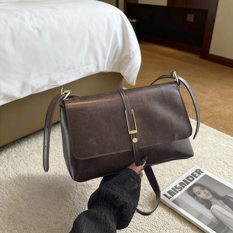 Retro Damen PU Leder Umhängetasche Große Kapazität Minimalistische Klappe Umhängetasche Mit Metallschnalle Alltag Handtasche