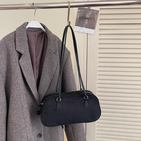 Bolso de Hombro de Gamuza PU Retro para Mujer Color Sólido Gran Capacidad Bolso de Axila Minimalista Moda Diario Bolso Bowling