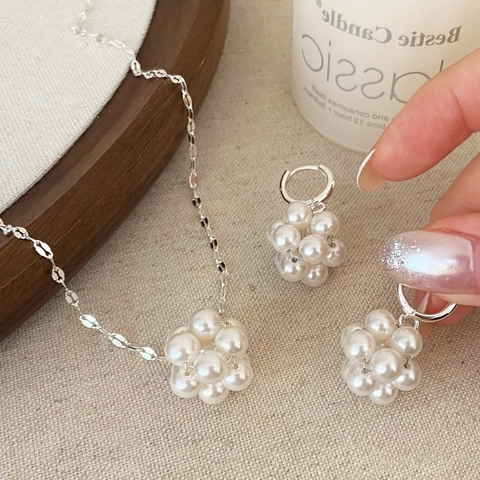 Collana E Orecchini A Grappolo Di Künstliche Perle Rame Placcato Argento Elegante Stile Francese Da Donna