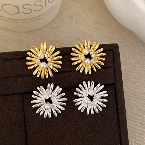 Blumen Künstliche Perlen Ohrstecker Mit Silber Ohrsteckern Zirkon Radial Feuerwerk Design Schmuck Für Damen