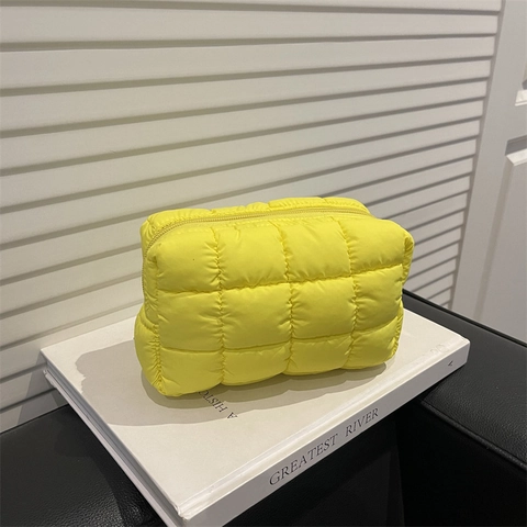 Women Quilted Puffer Cosmetic Bag Solid Color Urban Minimalist Zipper Wash Toiletry Bag Square Clutch Handbag Travel Storage