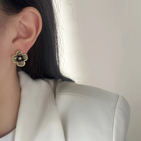 Pendientes De Botón De Flores De Cobre Chapado En Oro Con Incrustaciones De Piedra Triturada Joyería Forma Trébol Mujeres