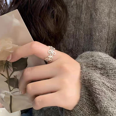 Anello Fiore Traforato Con Zirconi Intarsiati Rame Regolabile Fascia Aperta Gioielli Minimalisti Per Donne Elegante Chic