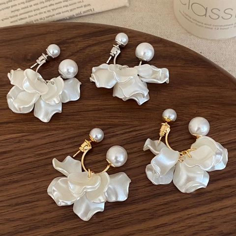 Pendientes De Botón De Flor De Perla Artificial Retro Francés Con Pétalos De Acrílico Y Poste De Cobre Elegante Joyería Mujer