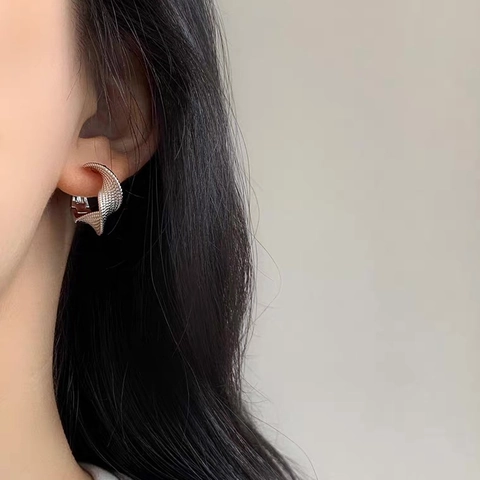 Gedrehte Mobius Creolen Kupfer Metall Geflochtene Textur Minimalistischer Schicker Schmuck Für Damen Gold Silber Ton