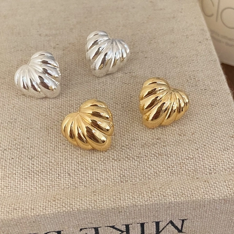 Heart Stud Earrings With 925 Sterling Silver Earring Post Copper Ripple Texture Shell Design Elegant Vintage Jewelry For Women