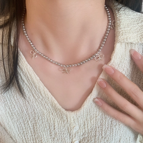 Elegante Kunstperlen Halskette Und Ring Set Mit Legierung Schleife Anhänger Für Damen Süßer Stil Schmuck Accessoire