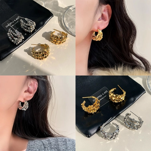 Boucles D'oreilles Créoles Géométriques En Forme De C Pour Femmes Motif Cuboïde À Pointes Pyramidales Texture Cuivre Doré Chic