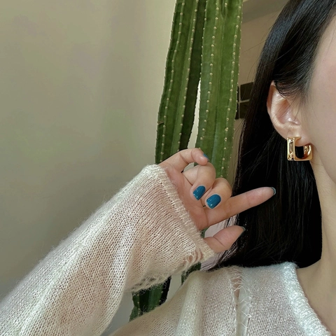 Geometric Square Stud Earrings For Women Minimalist Polished Copper Hollow Rectangular Individual Modern Style Jewelry