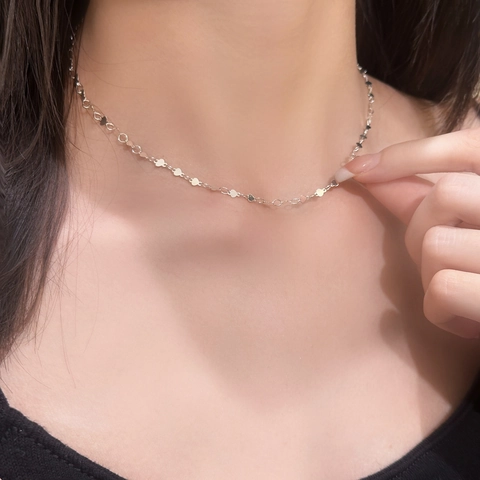 Gargantilla De Lentejuelas De Corazón De Cobre Bañado En Oro De 18 Quilates Minimalista Brillante Para Mujeres