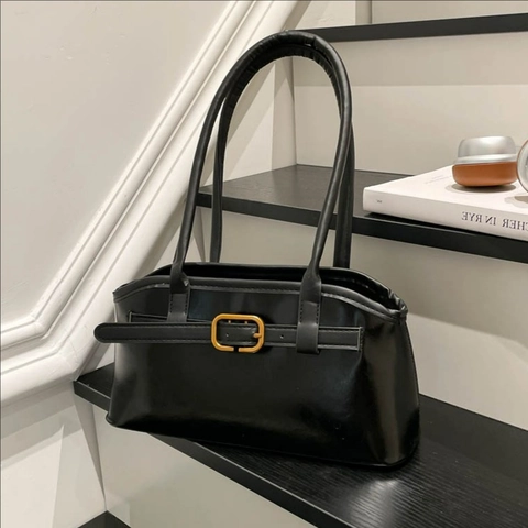 Retro PU Leather Underarm Shoulder Bag Women Shiny Baguette Bag Metal Buckle Minimalist Commute Handbag