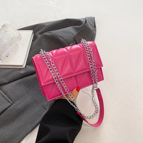 Fashion Triangular Quilted Crossbody Bag For Women Elegant PU Leather Chain Shoulder Bag Stylish Small Square Commuting Bag