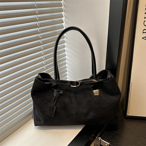 Sac Fourre-tout Vintage en Suédine de Grande Capacité Pour Femme Sac à Bandoulière Décontracté Avec Boucle Métallique Ceinture Décorative