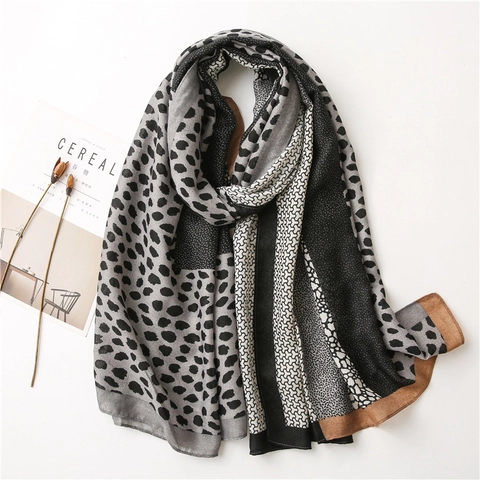 Damen Schal Stola Lang Patchwork Leopardenmuster Geometrisch Punktmuster Polyester Baumwolle-Leinen-Gefühl Leicht Vielseitig Mode