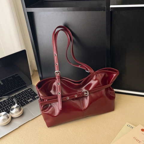 Vintage Glossy PU Leather Tote Bag For Women Large Capacity Shoulder Bag With Belt Buckle Chic Commuter Handbag Solid Color