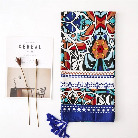 Boheemse Bloemen Etnische Print Sjaal Grote Lichtgewicht Polyester Wikkel Met Kwastjes Voor Vrouwen Decoratieve