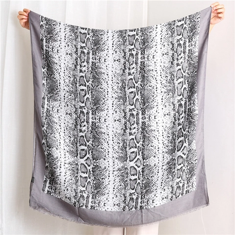 Snake Skin Print Scarf For Women Large Lightweight Shawl With Fringed Edges Polyester Animal Pattern Wrap