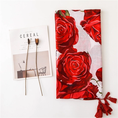 Scialle Stampa Fiori Rosa Rossa Cotone Lino Leggero Con Nappe Protezione Solare Avvolge La Spiaggia Per Le Donne Elegante