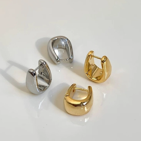 Orecchini A Cerchio Grandi A Forma Di U Con Perno In Rame Gioielli Minimalisti Lucidati Per Donna