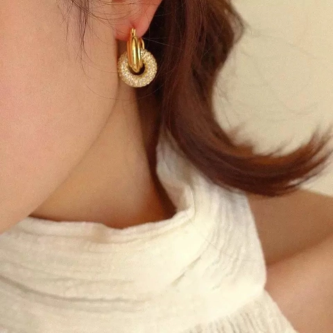 Elegant Geometric Double Intertwined Circle Drop Earrings For Women With Gold Plated Copper And Sparkling Zircon